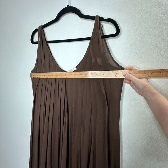Rebecca Chocolate Flowy Sheer Pleated Round Neck Sleeveless Velvet Hem Dress 2 - Picture 6 of 10